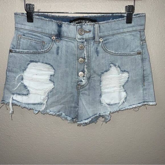 Express High Waisted Destroyed Denim Cutoff Shorts size 4 - Picture 2 of 7